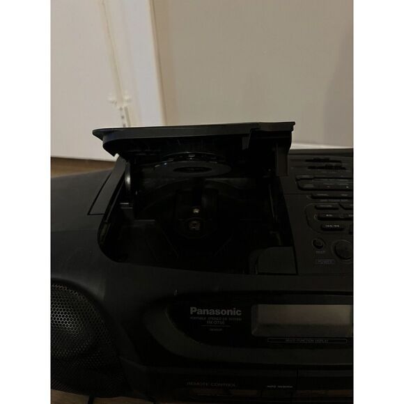 Panasonic RX-DT55 Portable Stereo System AM/FM/CD Dual Cassette Tape Player - Picture 6 of 7